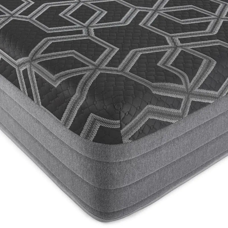 Ultra Plush 14" Smooth Top Foam Queen Mattress - Comfort & Support for Restful Sleep