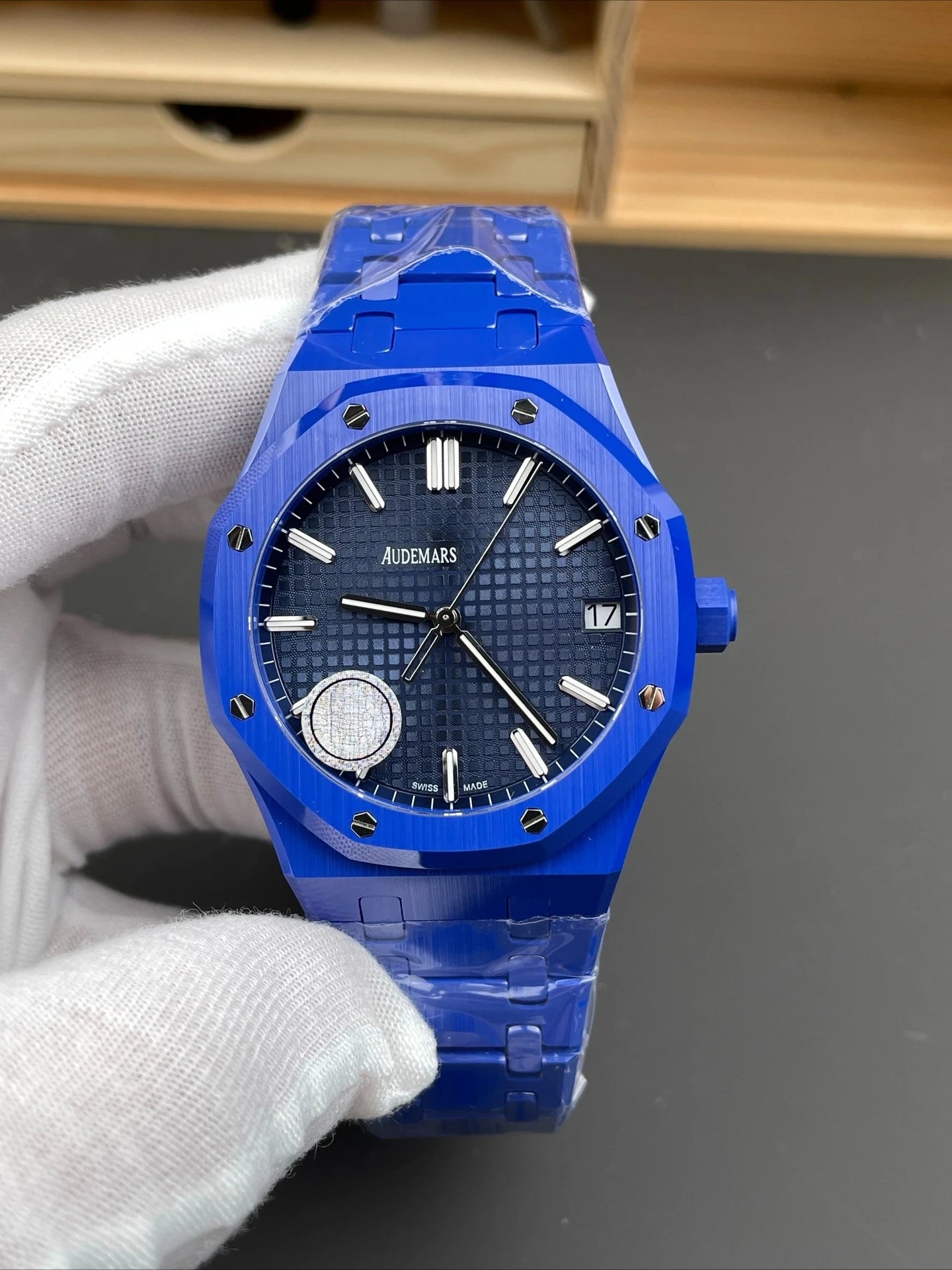 A+ Top Brand Reissue Watch with Versatile Case and Moon Phase Design for Men