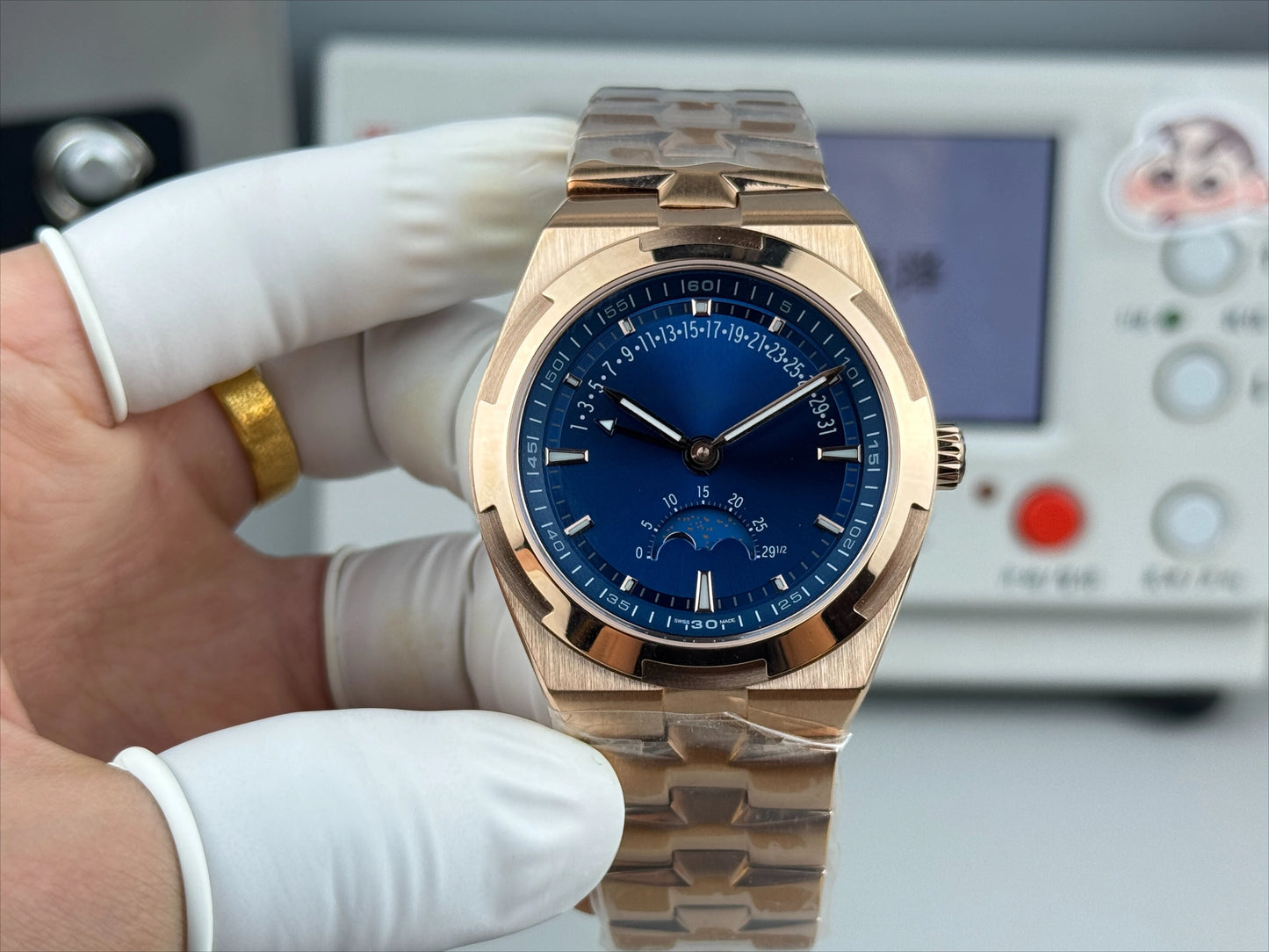 Wholesale Elegant VAC High-end Watch Suitable for High-end Occasions Girl factory price