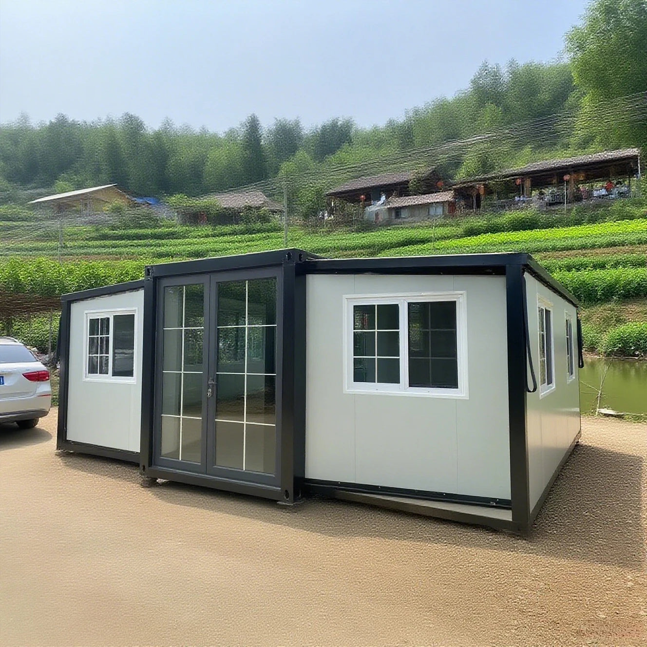 Pre-Fabricated 20ft  40FT Steel Sun Room Can Free Expansion Container House with 2 Bedroom