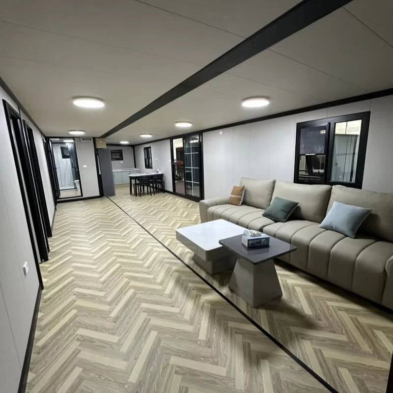 Custom 40ft Prefabricated Three-bedroom, Two-bathroom Container House Expandable House Cold-weather Insulated Micro-home