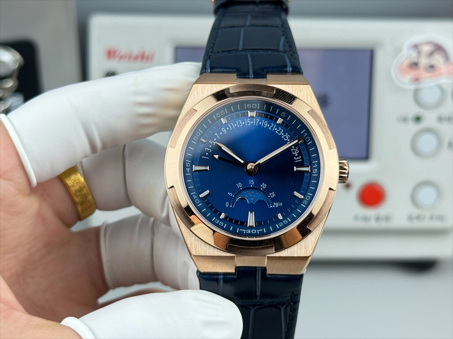 Wholesale Elegant VAC High-end Watch Suitable for High-end Occasions Girl factory price