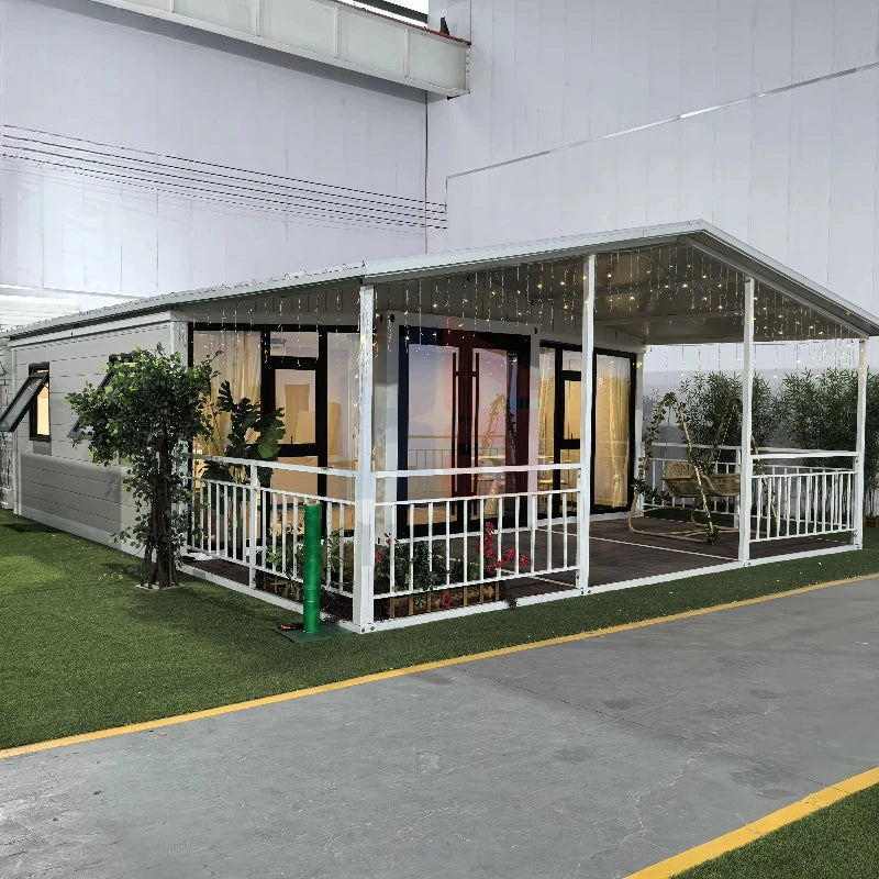 Custom 40ft Prefabricated Three-bedroom, Two-bathroom Container House Expandable House Cold-weather Insulated Micro-home
