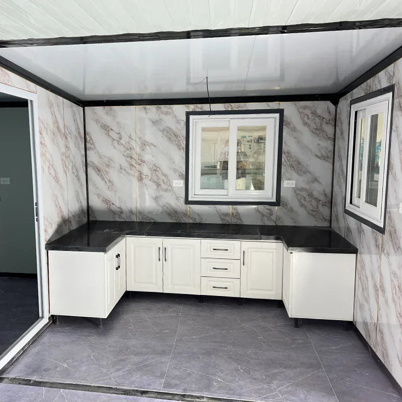 Customized Ready Made Luxury Modular Houses With Bathrooms 20 40 Ft Prefab Container House Wooden Solar-powered Container House