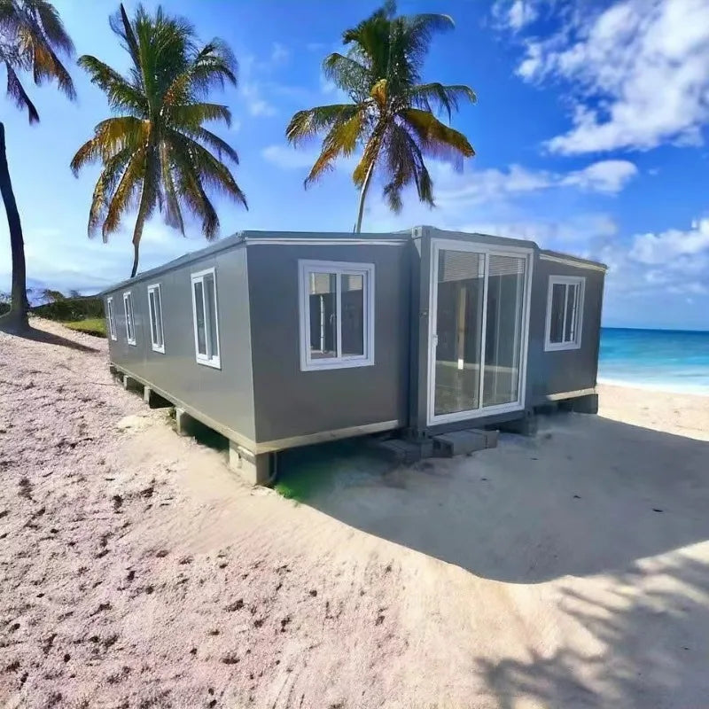 Luxury Prefab Villa 2-4 Bedroom Expandable Container House Full Bath Quick Installation Sandwich Panel for Glamping Residential