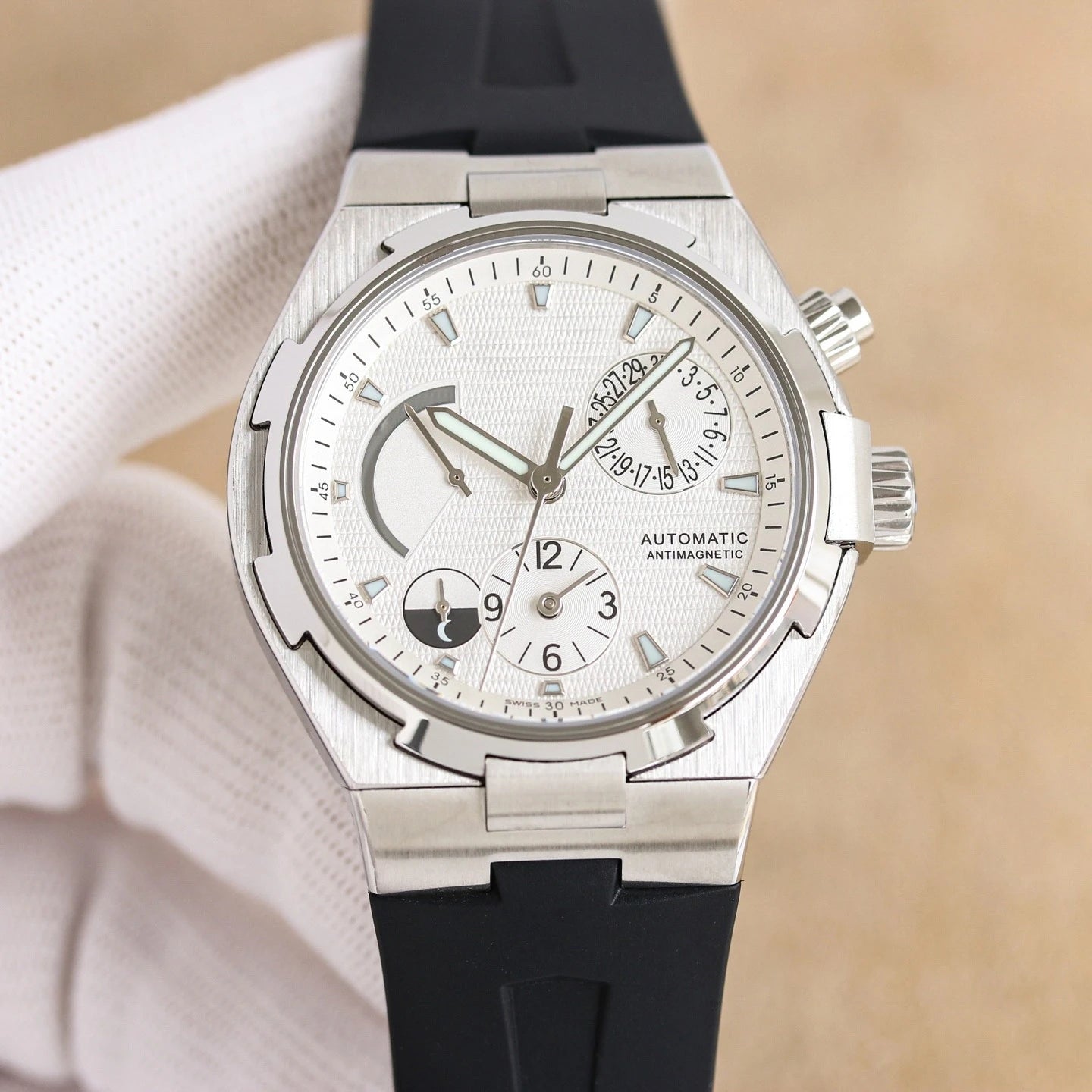 2026 New Top Brand Reissue Watch with Versatile Case and Moon Phase Design for Men