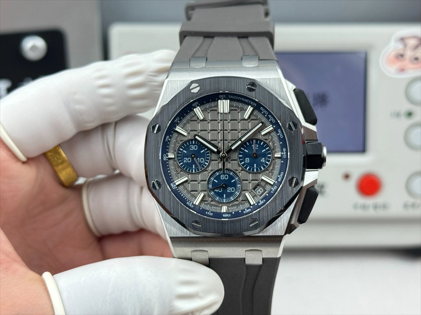 2026 A+ Top Brand Reissue Watch with Versatile Case and Moon Phase Design for Men