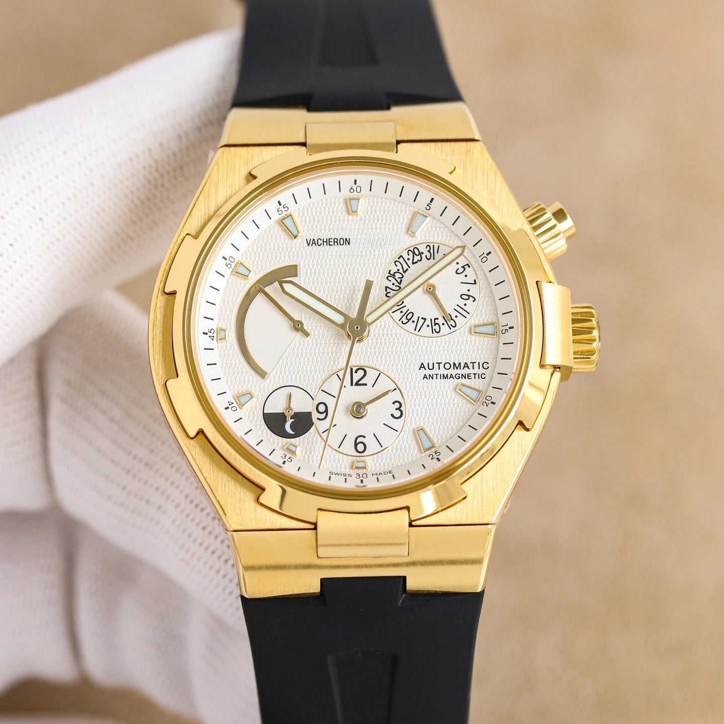 2026 New Top Brand Reissue Watch with Versatile Case and Moon Phase Design for Men