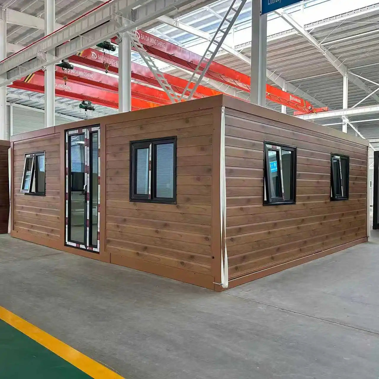 Prefabricated Modular Tiny Home 20ft 40ft Folding Mobile House 2 3 Bedrooms Luxury Expandable Container House Supermarket Modern