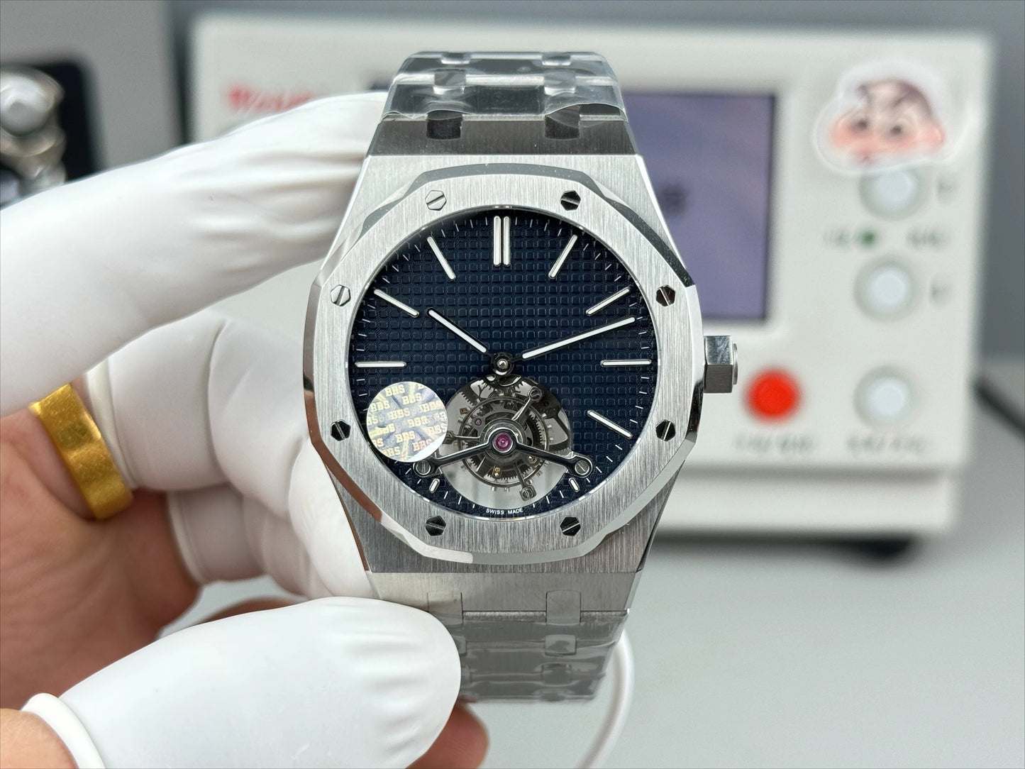 2026 New A+ Top Brand Reissue Watch with Versatile Case and Moon Phase Design for Men