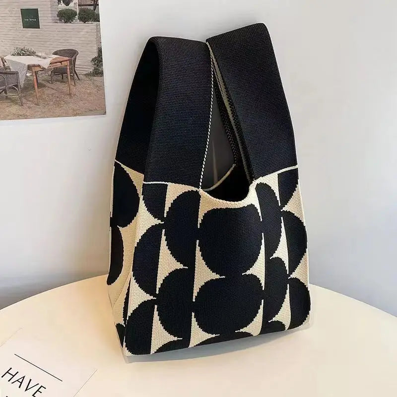 Women'S Knot Wrist Bag Tote Handmade Knitted Bag Portable Mini Striped Bucket Phone Bags Large Capacity Spring Summer Handbags
