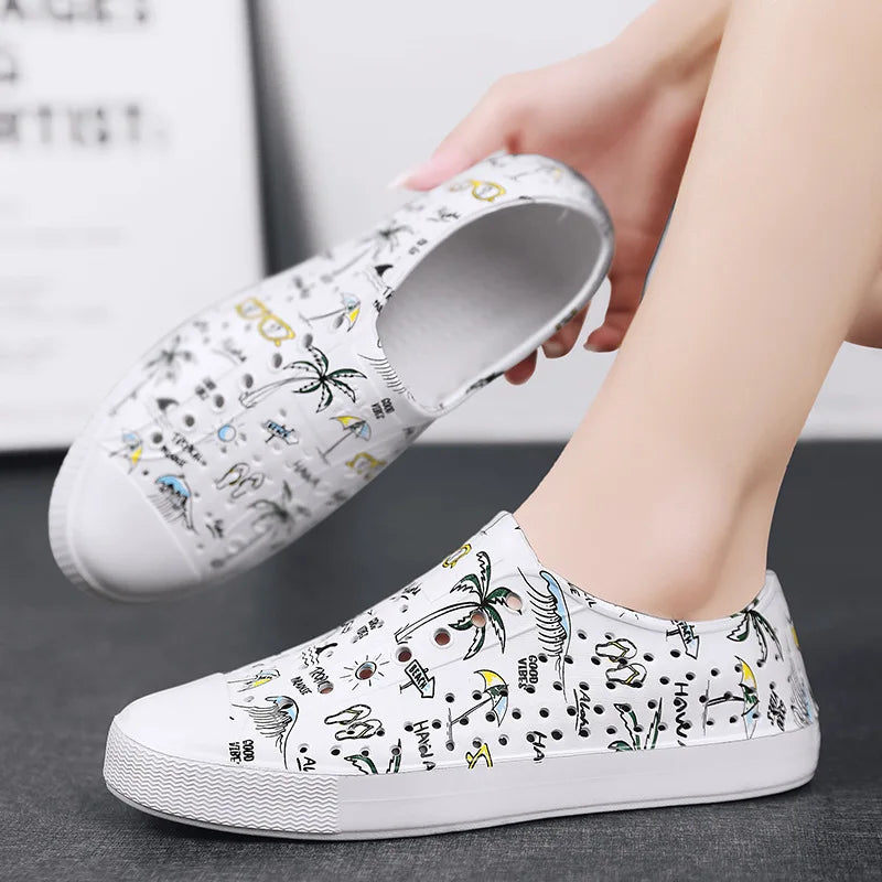 Child Sandal Women Garden Sandals Kid Boy Girl Garden Cave Shoe Graffiti Diy  Casual Outdoor EVA Beach Summer Sandal Holey Shoes