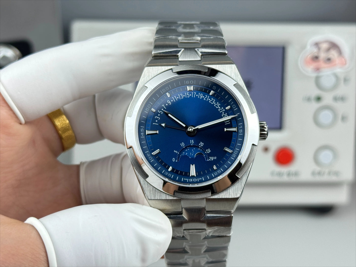 Elegant VAC High-end Watch Suitable for High-end Occasions Girl