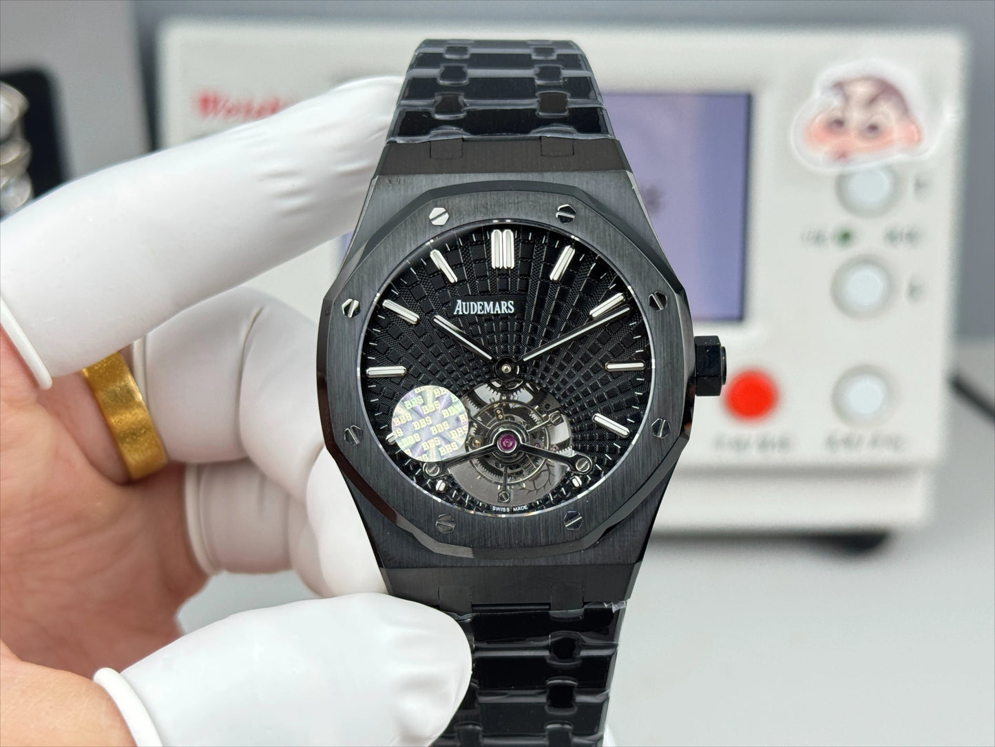 2026 New A+ Top Brand Reissue Watch with Versatile Case and Moon Phase Design for Men