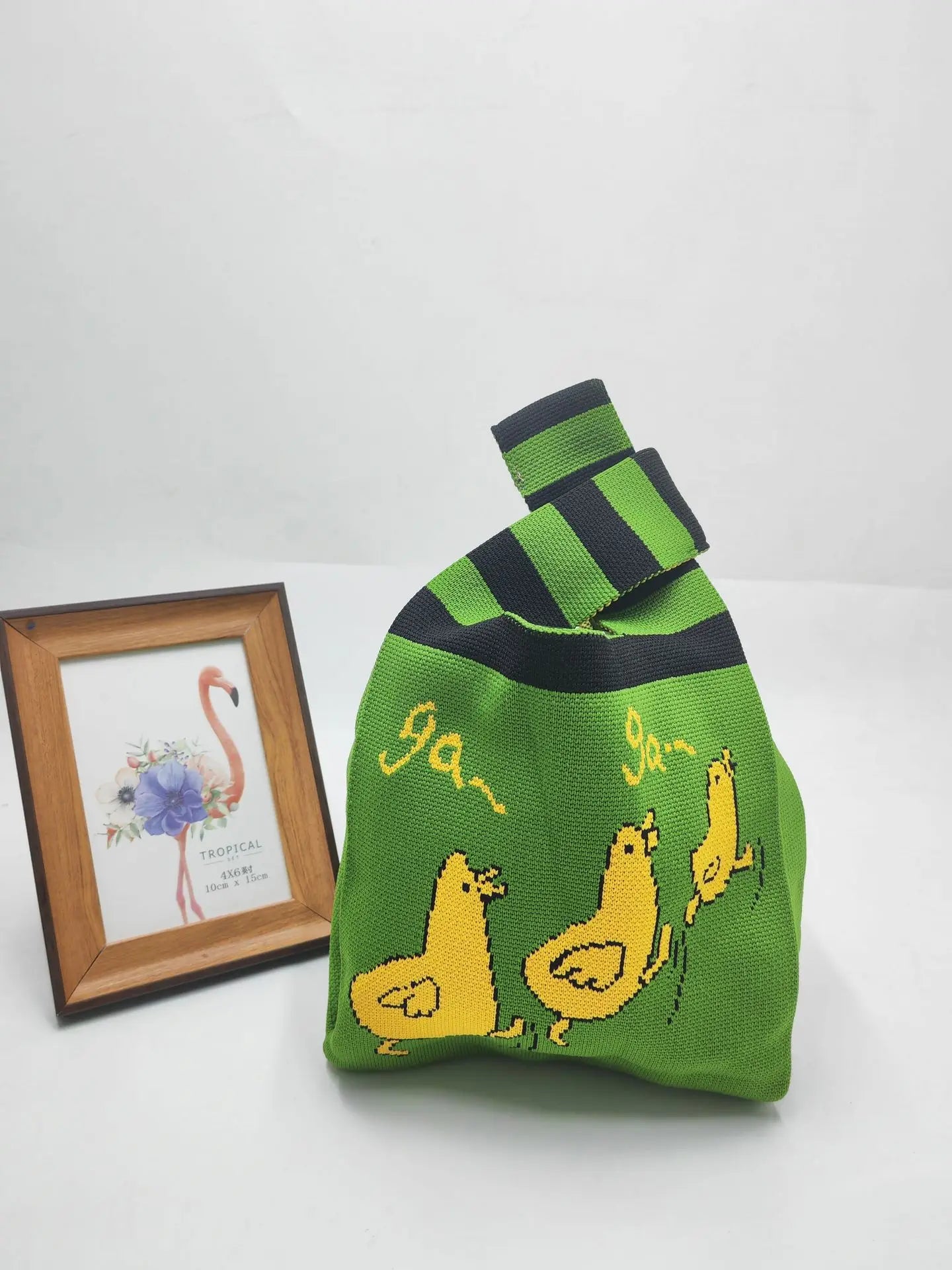 Women'S Knot Wrist Bag Tote Handmade Knitted Bag Portable Mini Striped Bucket Phone Bags Large Capacity Spring Summer Handbags